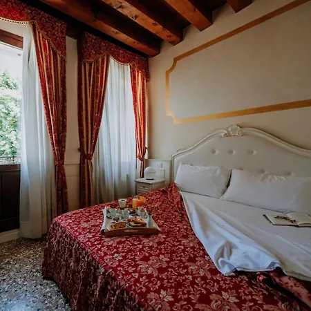 Ξενοδοχείο Patriarca 4*